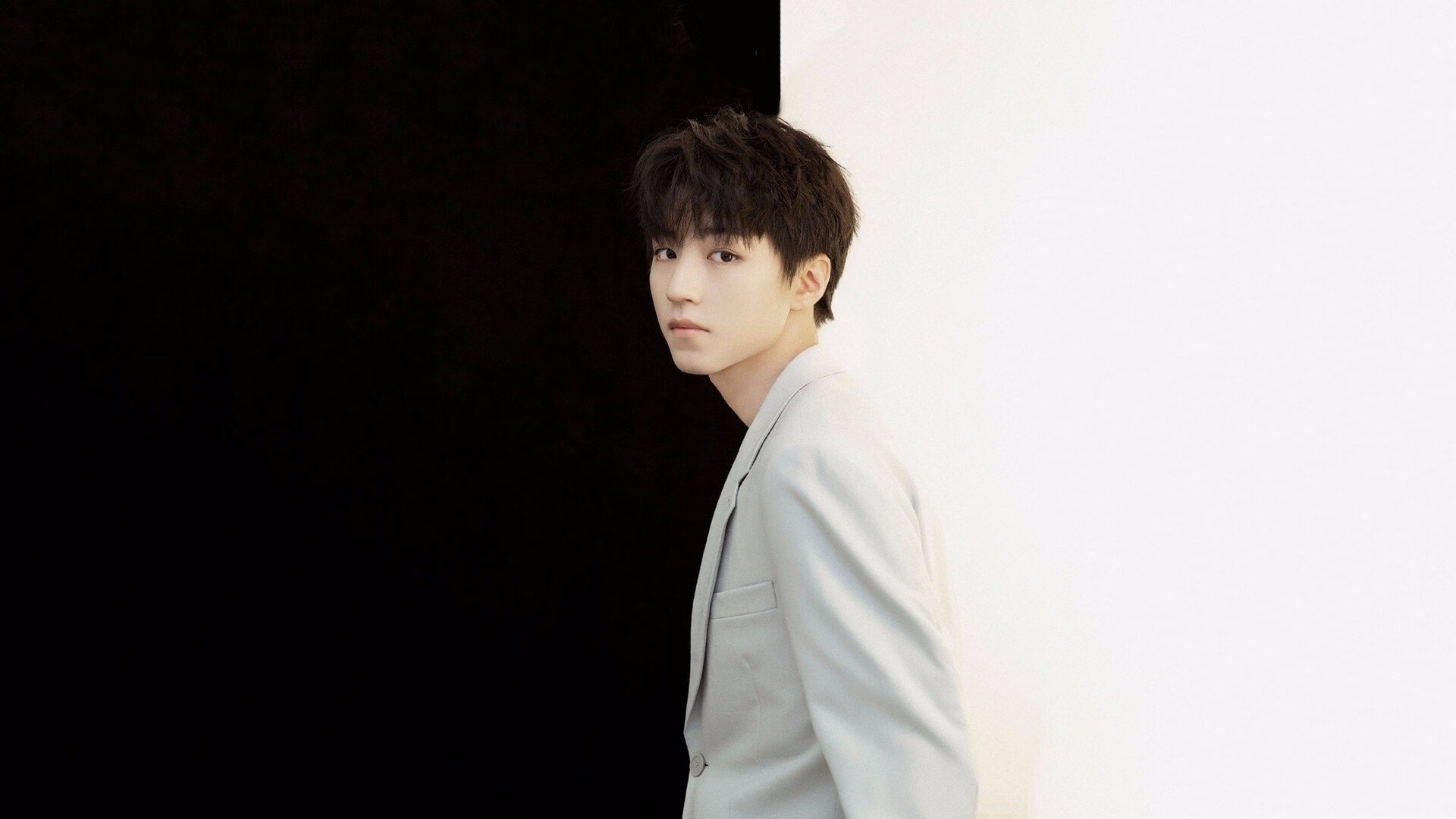 华体会登录地址-“华金·托比利亚的领导力与团队精神，帮助美洲狮队建立强大战术基础”