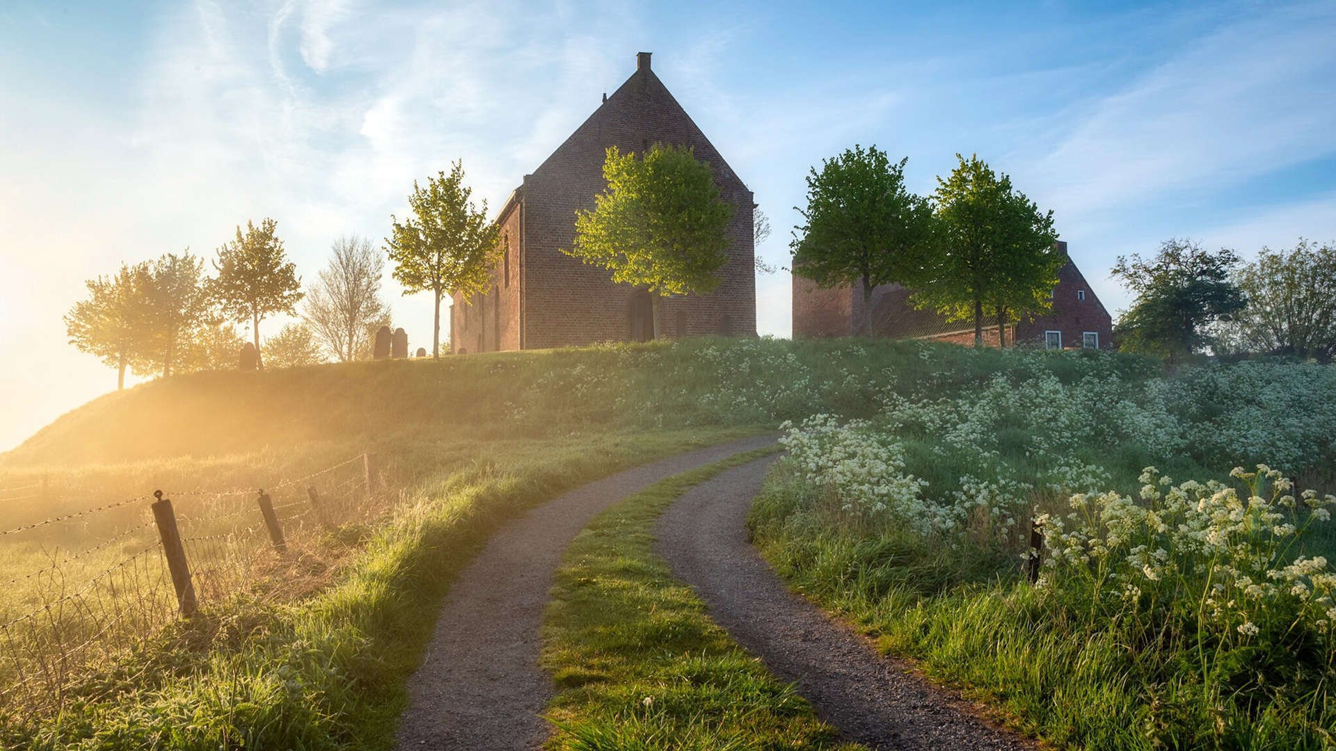 华体会在线-霍勒迪精准传球带动雄鹿多点开花，霍勒迪被交易至雄鹿